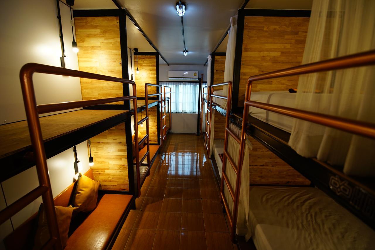 Sleep Owl Hostel Banguecoque Exterior foto
